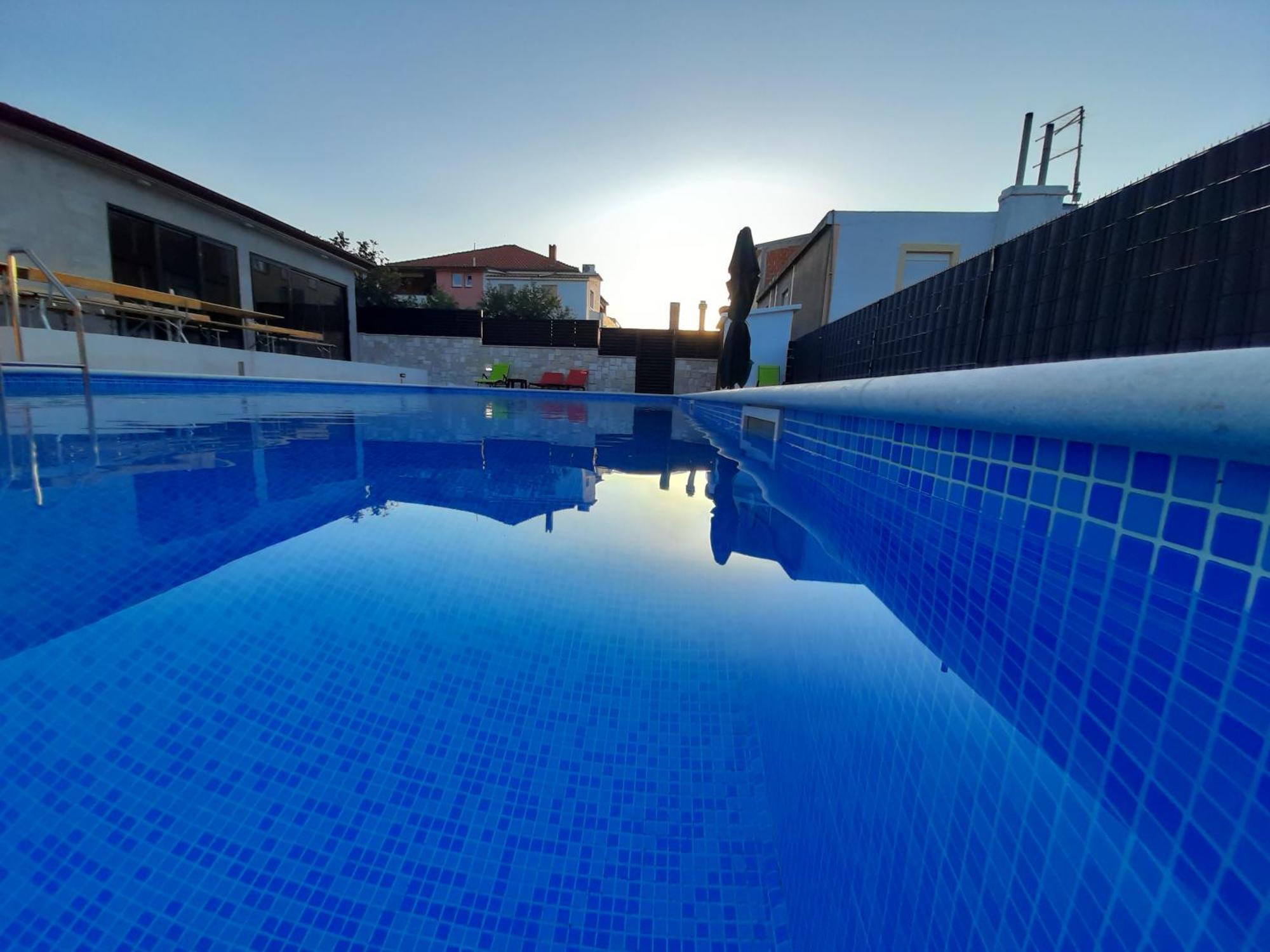 Apartments Vuk Posedarje Ngoại thất bức ảnh