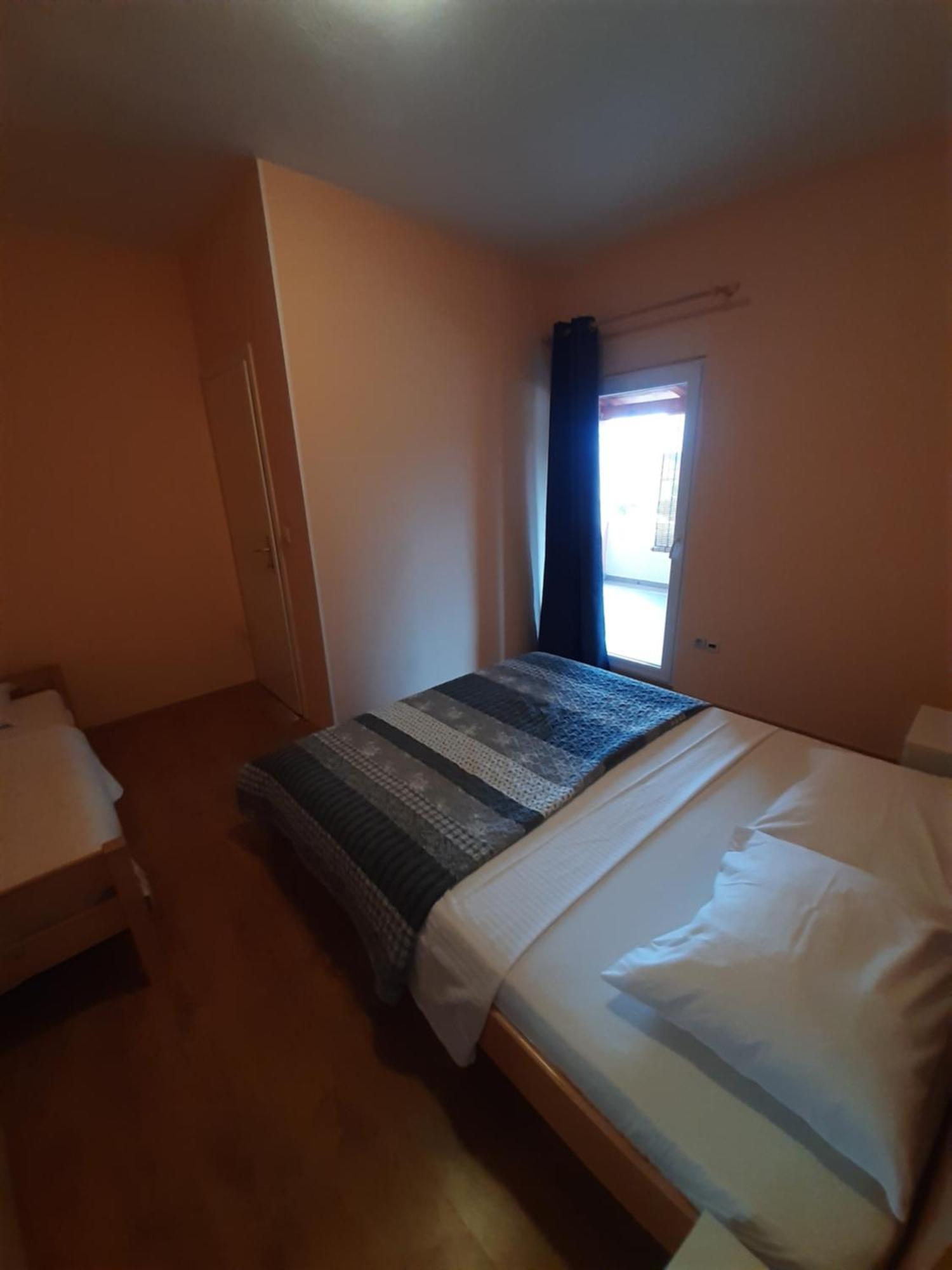 Apartments Vuk Posedarje Phòng bức ảnh